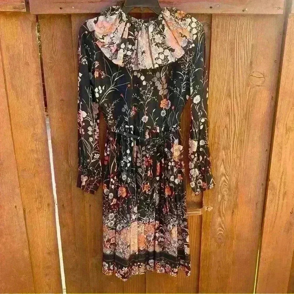 Vintage handmade floral dress - Picture 1 of 14
